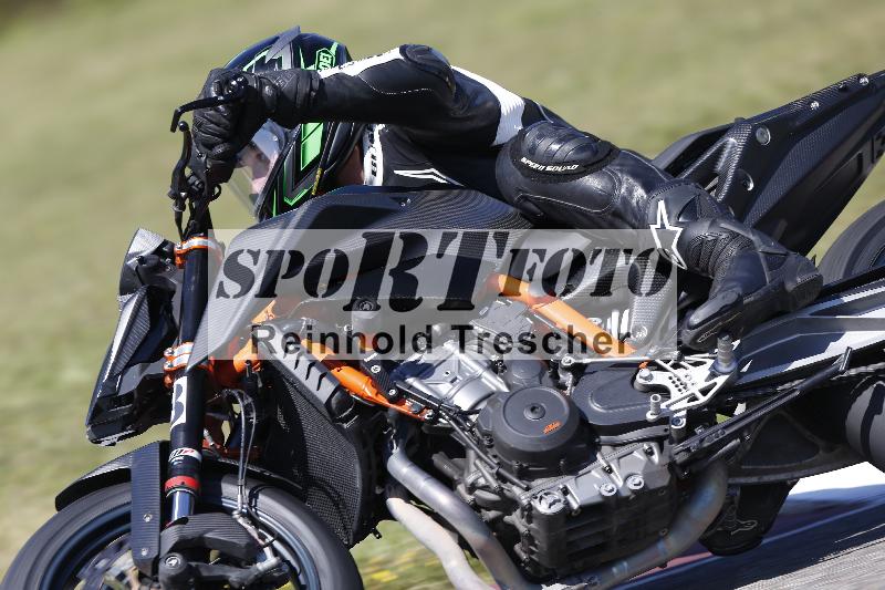 Archiv-2025/48 25.08.2025 Cornu Master School ADR/rot-rouge/38